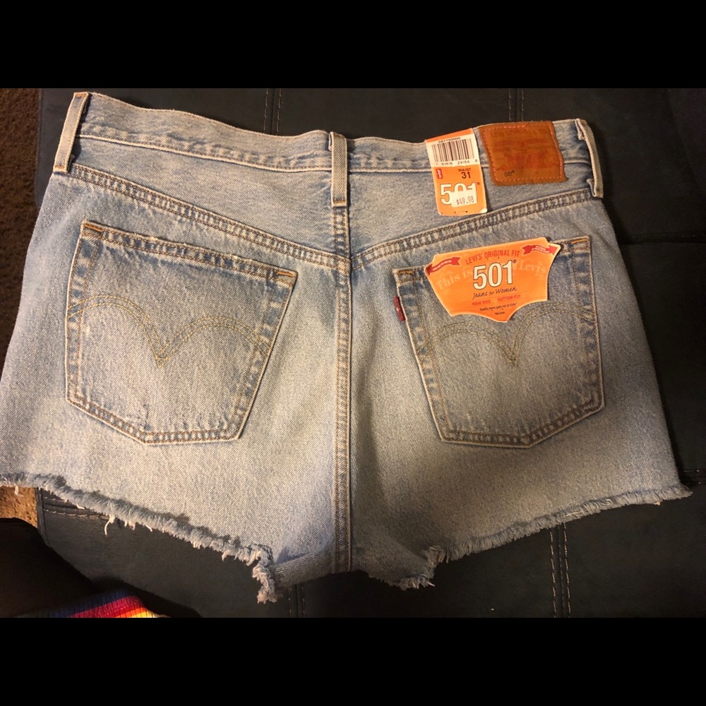 Levi 501 high rise button fly shorts